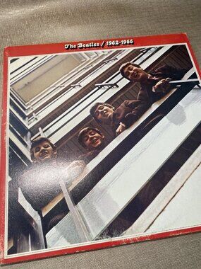 The Beatles 1962–1966 Red Album 2LP 1973 Canada Capitol Clean Vinyl